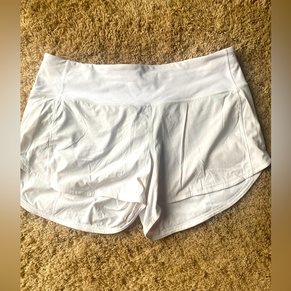 Lulu speed up short size 8